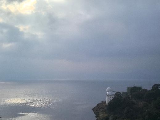 立陶宛率先跟我们进行切割，这样抢一个风头，在西方国家阵营内部来说，一方面是展示了