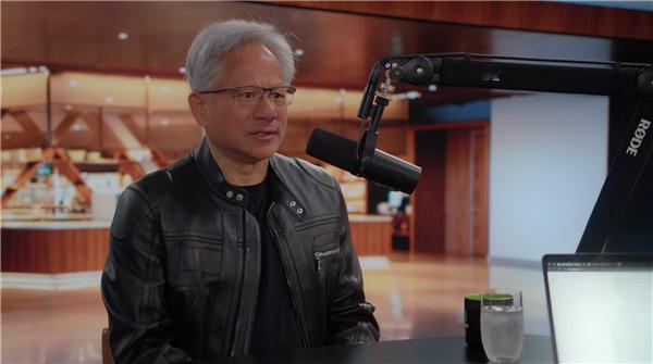【黄仁勋：中国没有AI芯片纯属无稽之谈 、只要他们愿意可无限堆算力】NVIDIA