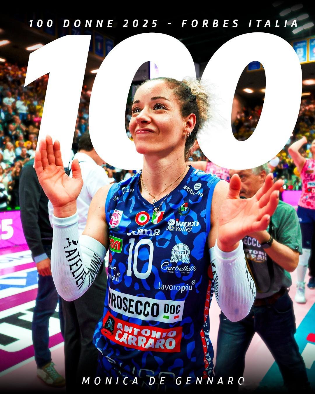 💛💙 莫妮卡.德吉纳罗获评《福布斯》意大利版100位最成功女性。 ​​​