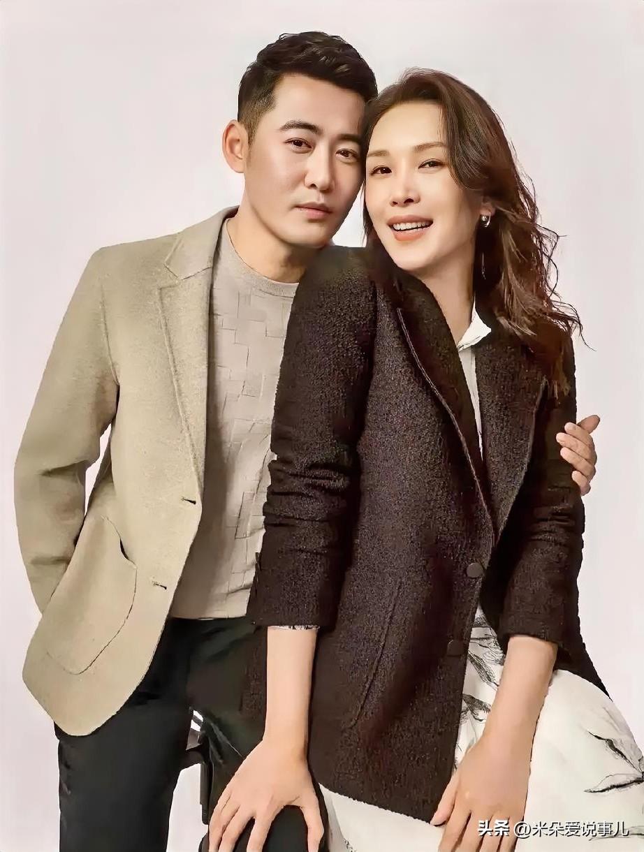 佟晨洁与魏巍的婚姻维持了11年，在他们离婚后，网友们才知道魏巍真实的婚姻状态原来