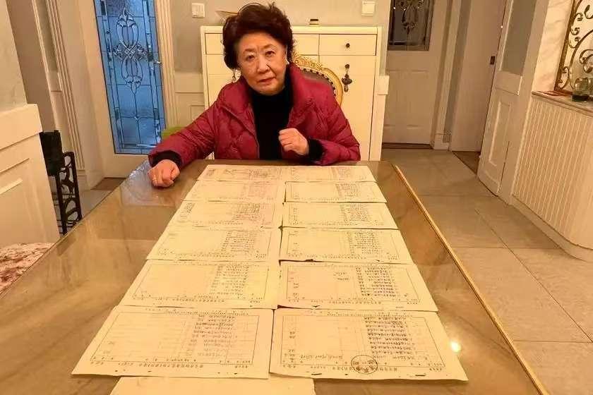 庞家和南博的恩怨，
牵扯出很多陈年恩怨，
这些纠葛，就凸显了法治建设的重要性。