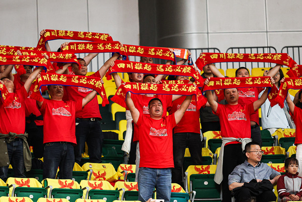 WCBA总决赛李缘三分冉珂嘉进入大名单王思雨热身八连中 WCBA总决赛G2，山西