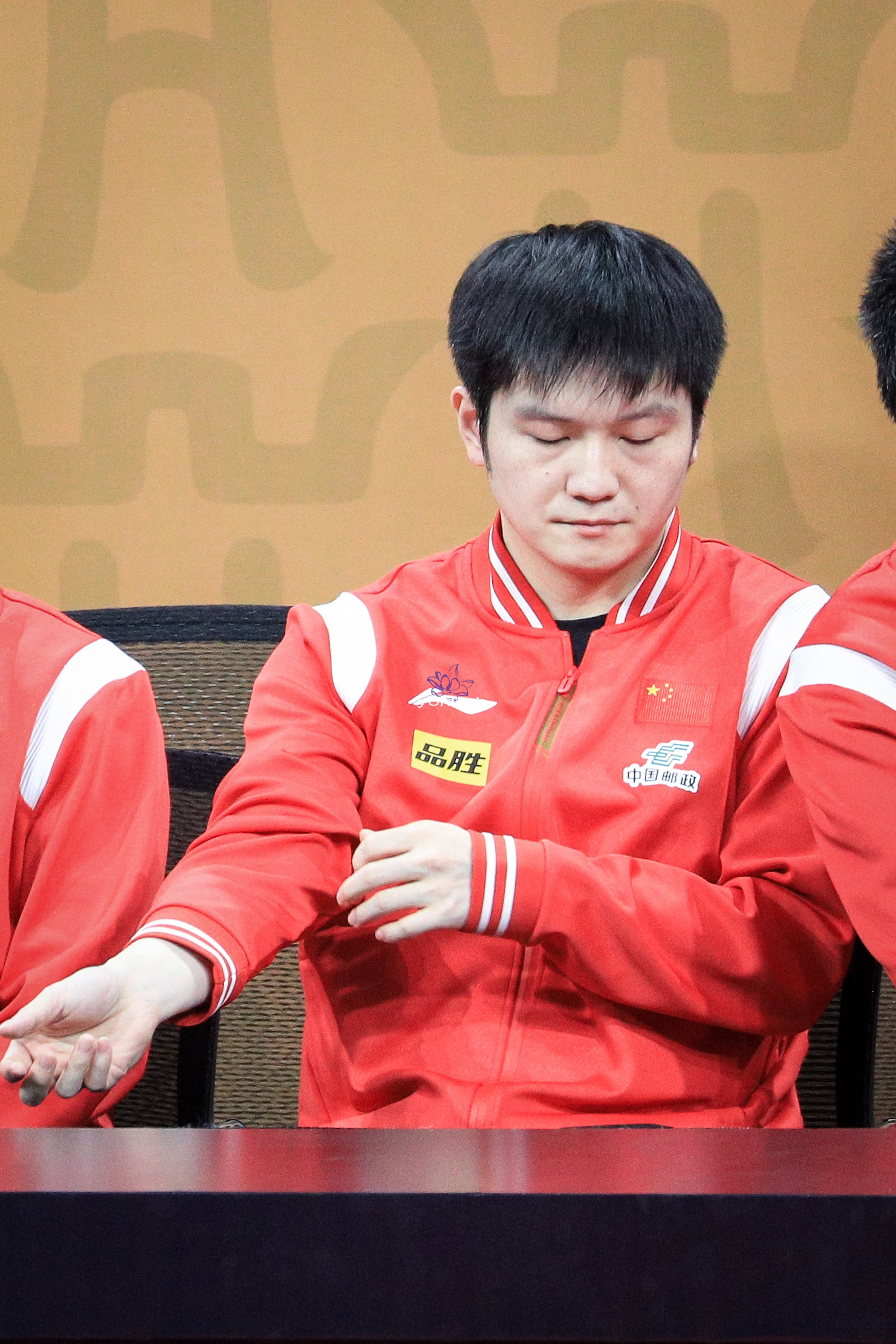 樊振东 爱意穿越山海「20231204成都混团世界杯小组赛第一轮」拧成星轨