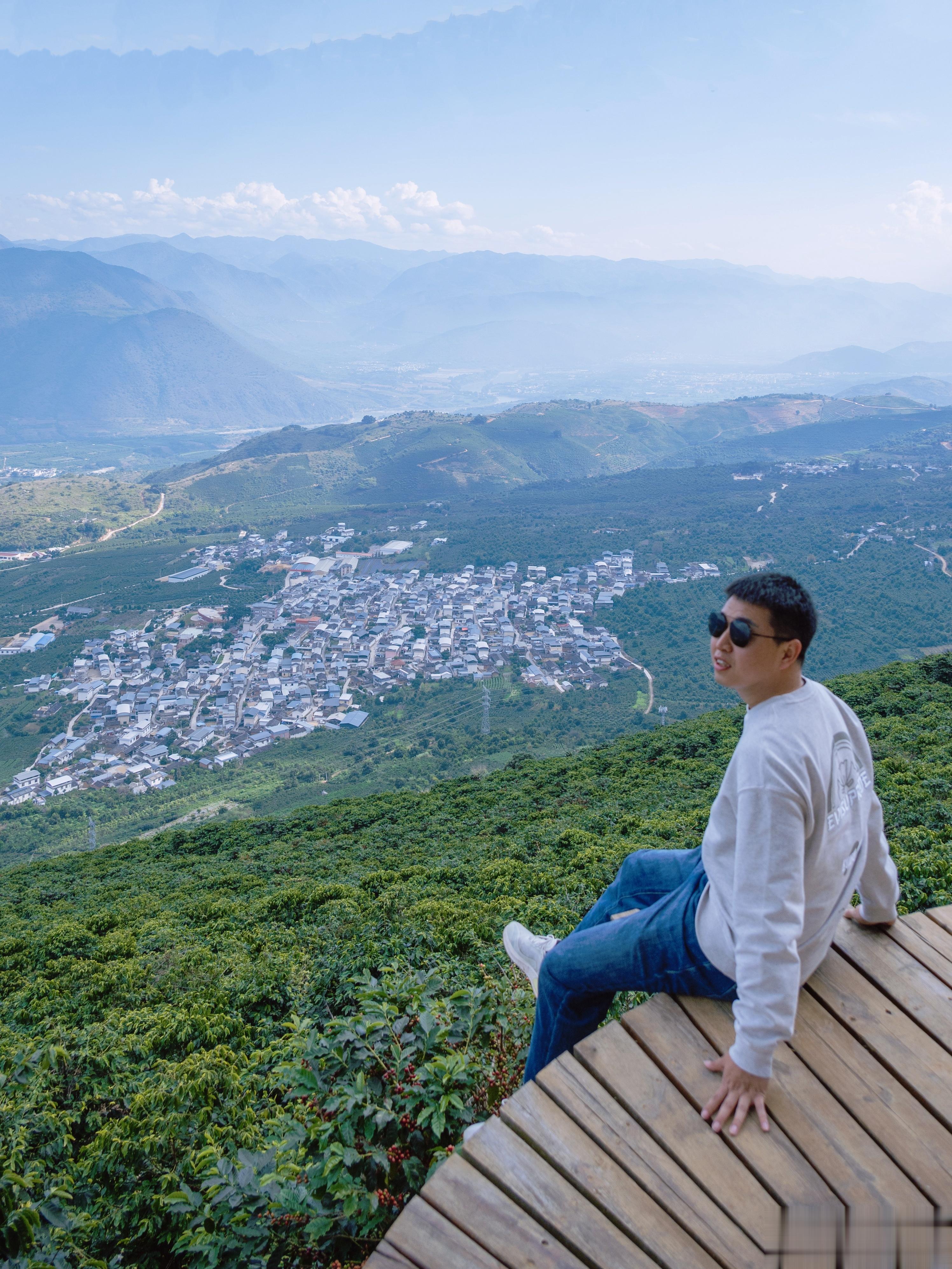 在云南，我找到了电影里的远山树林💡之前看电影《一点就到家》了解到云南咖啡在被认