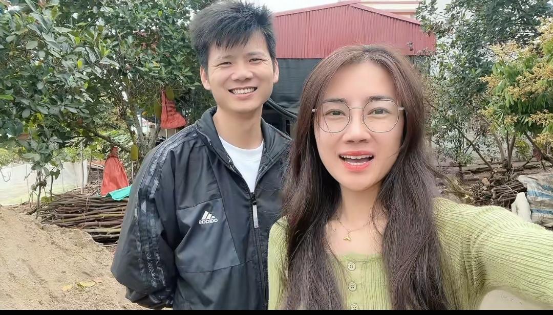 刘亦菲是你心中的女神吗 
       女神的定义可不止于长相，像刘亦菲确实美若