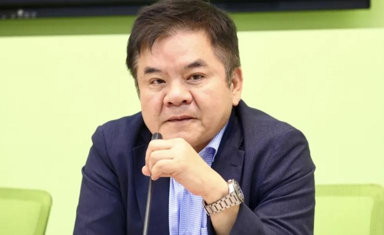民进党再次叫嚣！针对国民党主席郑丽文强调两岸同属一中，民进党团干事长庄瑞雄8日叫