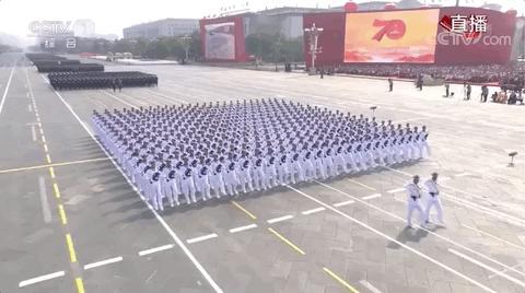 九三阅兵时长约70分钟九三当天必须庆祝一下。 ​​​