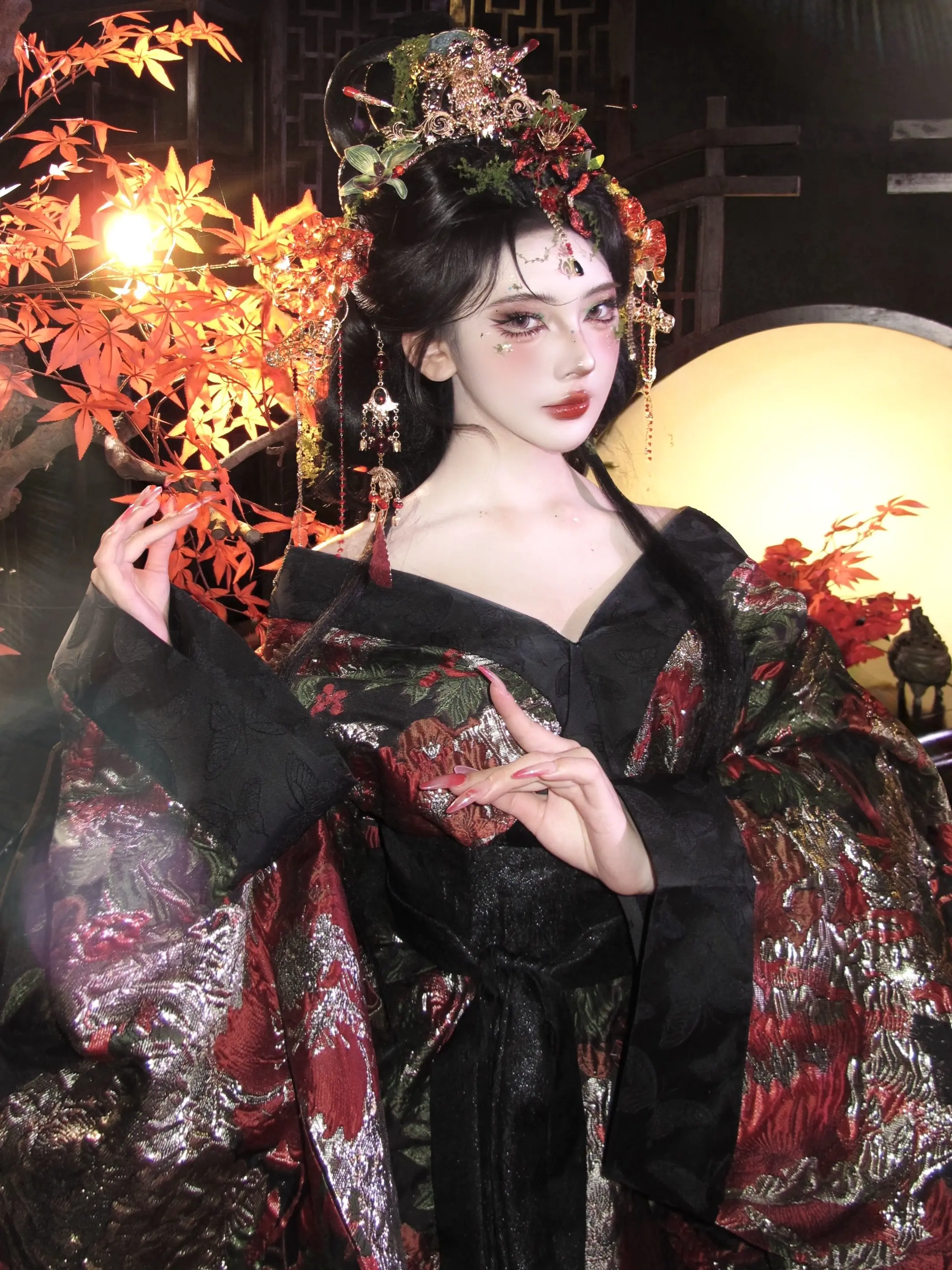 美人不是凡胎生。