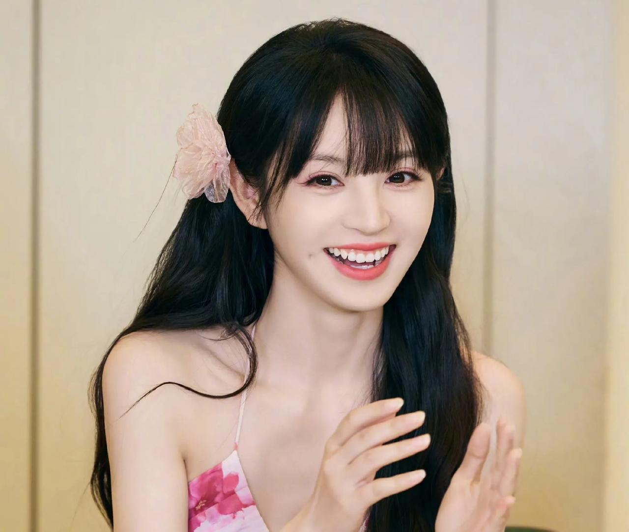 谁没被田曦薇的“田细微”戳中啊！田曦薇在《姐姐妹妹抓娃娃》里被“确诊”田细微那段