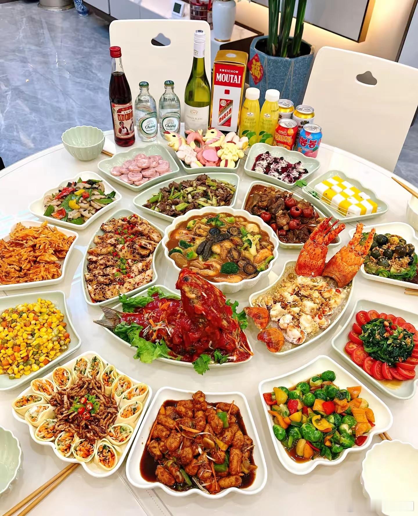 武汉人的年饭，这算什么水平？[并不简单] 