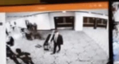 特朗普：不认为枪击事件与美伊战事有关 