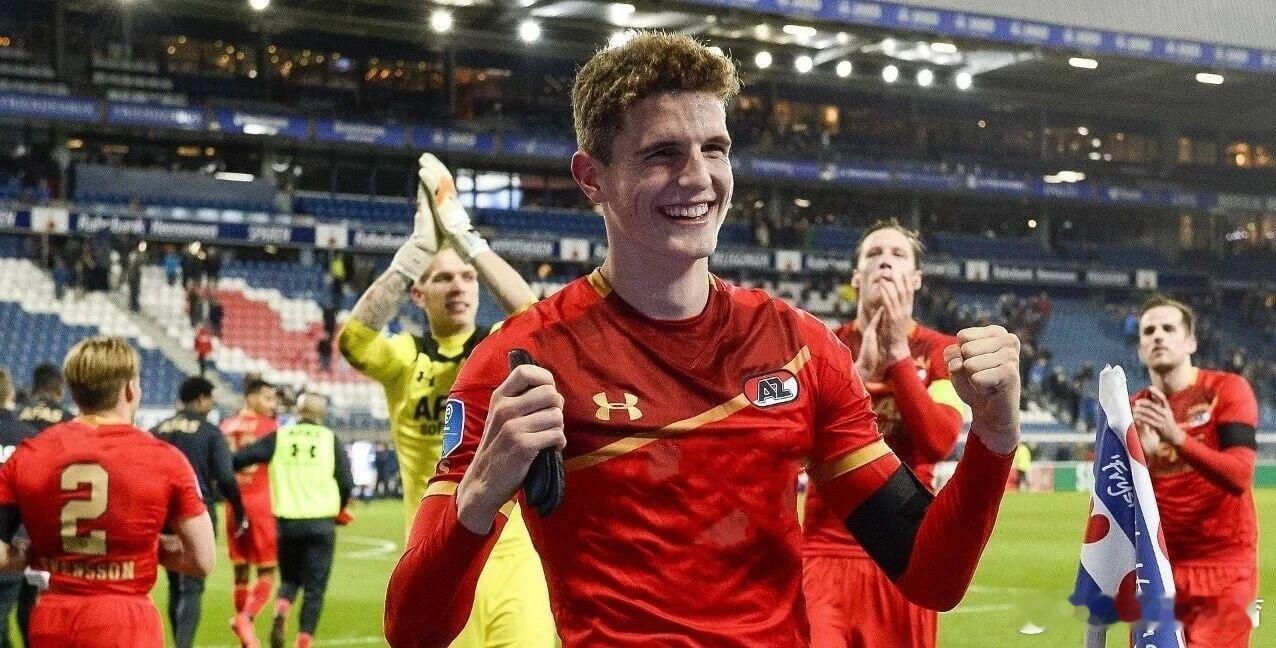 （昨日2中2）阿尔克马尔VS比亚韦、洛桑VS佛罗伦萨 欧协联赛事分析第一场比赛：