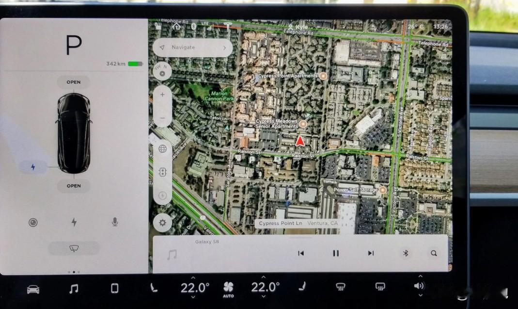 开特斯拉最让我崩溃的不是续航，是那个祖传导航。
语音输入成功率不到50%
"导航