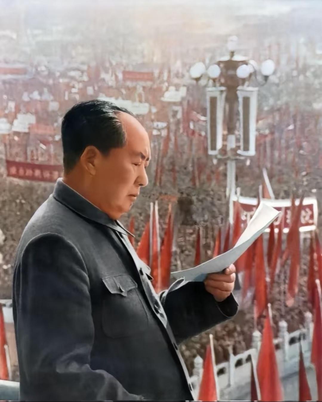 他老人家晚年的举措并不仅仅着眼当时，而是前瞻性的，符合他一生重于战略的思想，这种