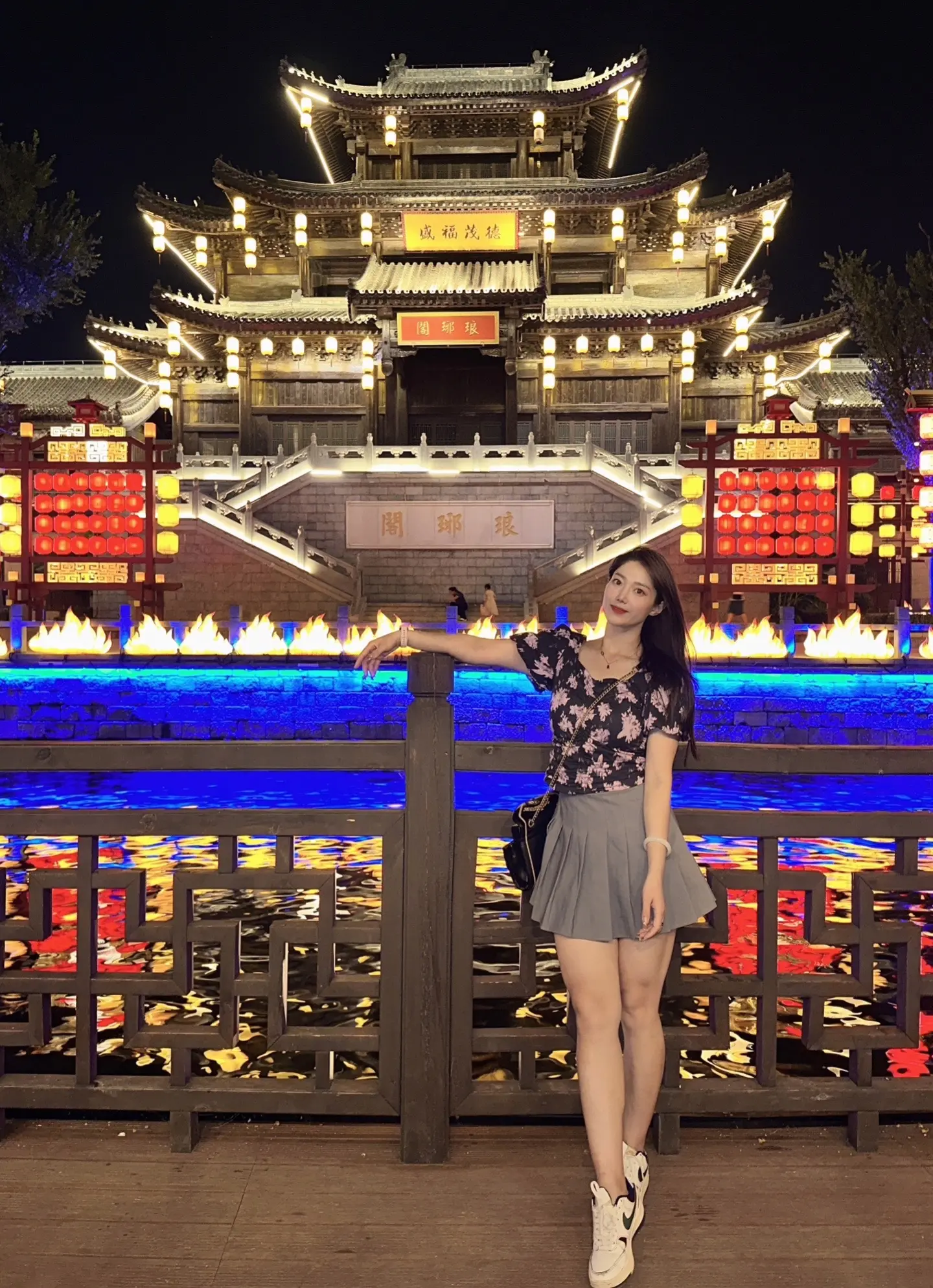 不要慌太阳下山还有月光
