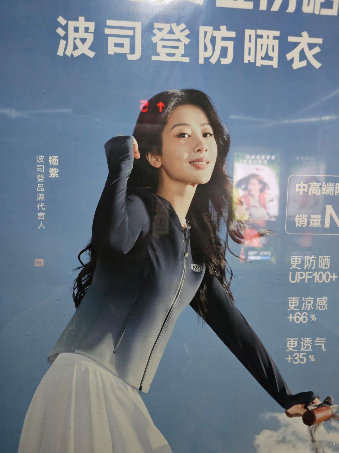 如果不看名字的话，大家能看图猜出这是谁吗...完全不像同一个人了，如果一眼无法认