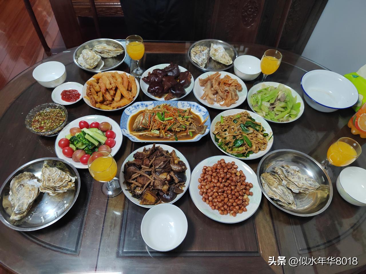 今天正月十三，南京市全天雨水不断，气温9～12℃，湿冷依旧。昨日气象部门已官宣入