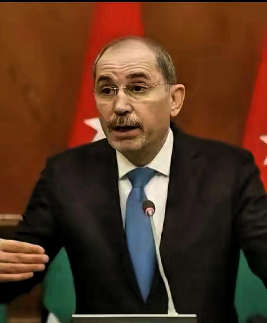 约旦外交部发表声明，强烈谴责伊朗的报复行为。约旦副首相兼外交大臣萨法迪称，伊朗对