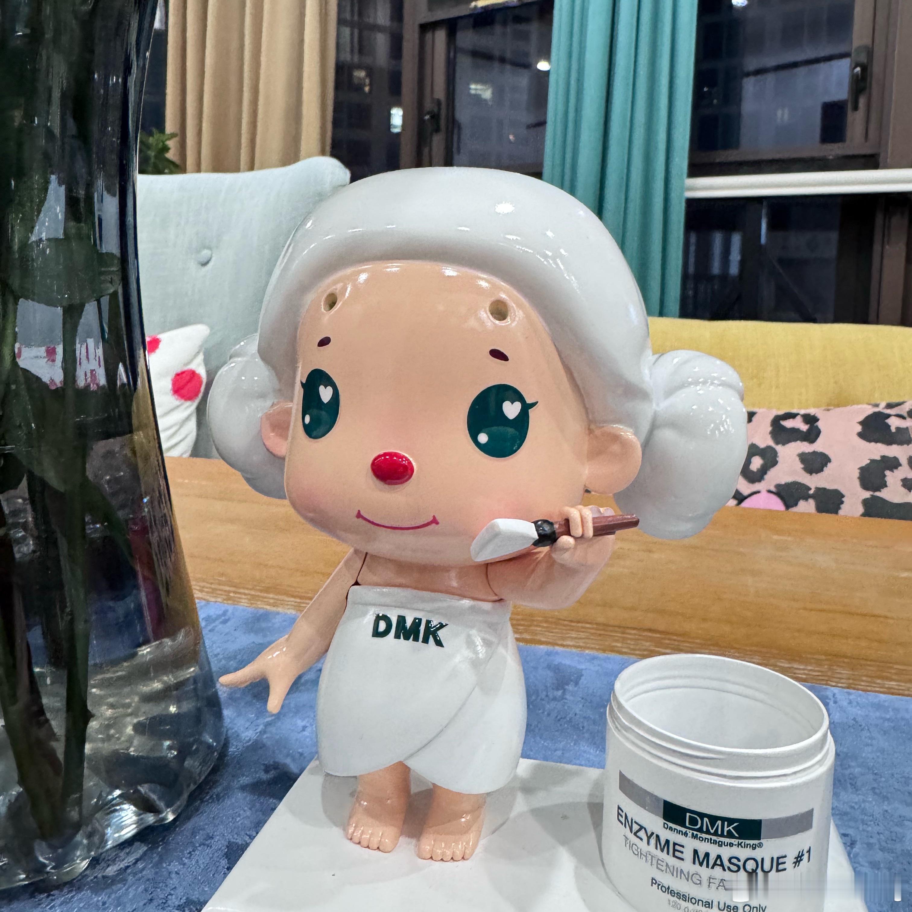 有点可爱啊生活手记emmmm就是好像头缺了两个角？ 