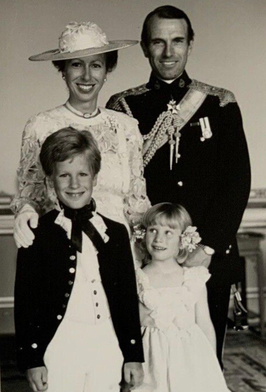 英国王室[超话]  1986年7月23日，正值弟弟约克公爵安德鲁王子大婚，安妮公