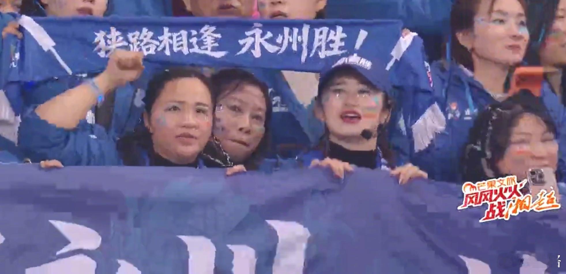 小学体育老师带永州队夺得湘超冠军🏆 