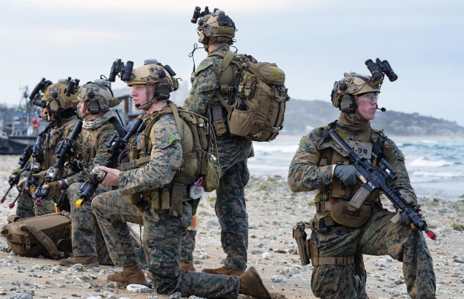 麻省理工点评“抢夺伊朗高浓缩铀”，称一场艰苦战斗等着美军，白宫正犹豫不决！据《大