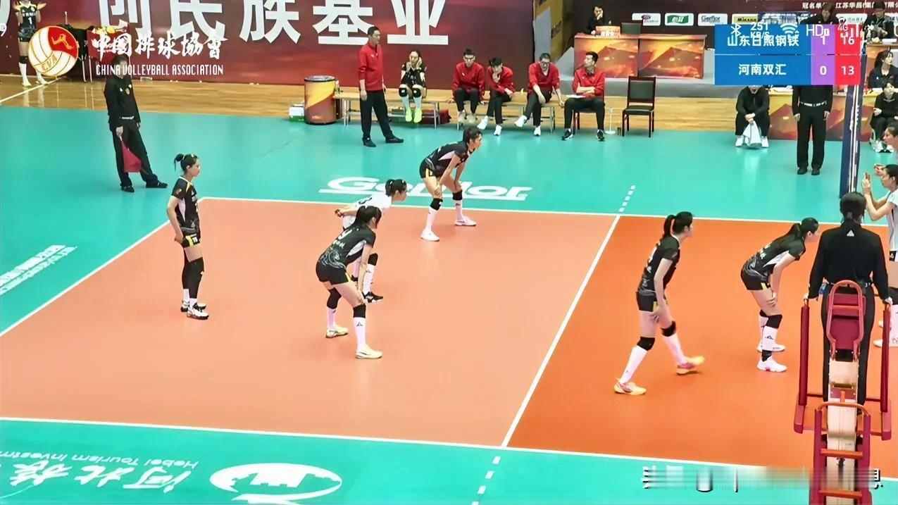 2024全国女子排球冠军赛最新赛况:
4月30日
三、四名决赛，山东日照钢铁女排