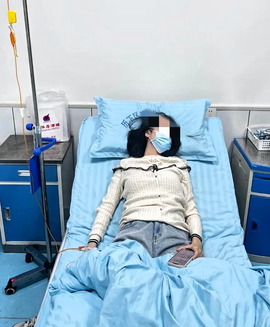 一个17岁的女孩，因为拉肚子去医院，结果肠镜一做，结果让从业二十余年的医生十分凝
