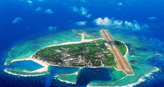 菲律宾军队总司令曾表示∶绝不允许中国吹填黄岩岛并建设军事基地，如果中国真建了军事