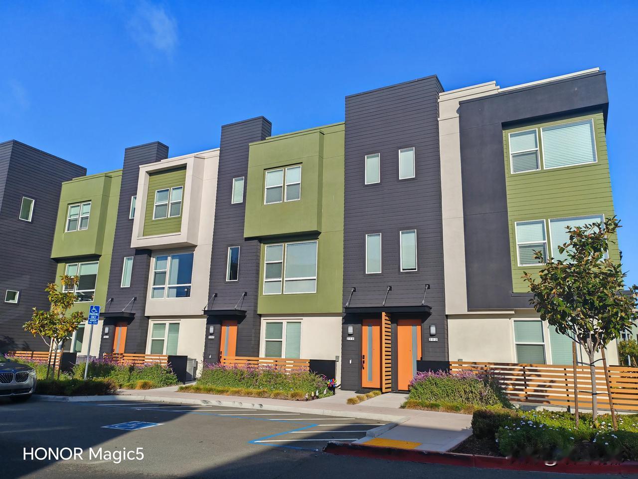 异乡连排别墅欣赏