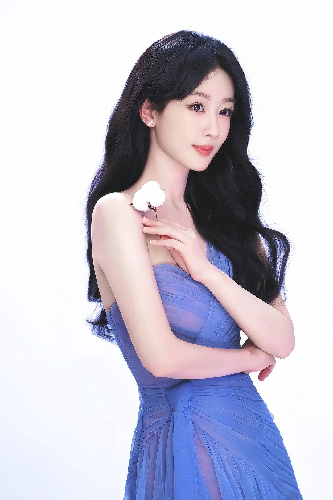 来品品🍇杨紫的代言淘淘氧棉升T成为全球代言人，发布了新的花絮物料，状态如何？杨