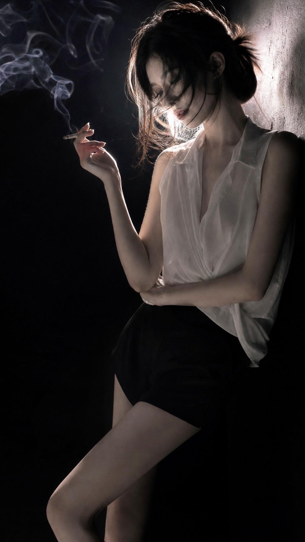被新华社这段话暖到了：“人生路上，总要经历大大小小很多事情，有得有失是常态。遇到