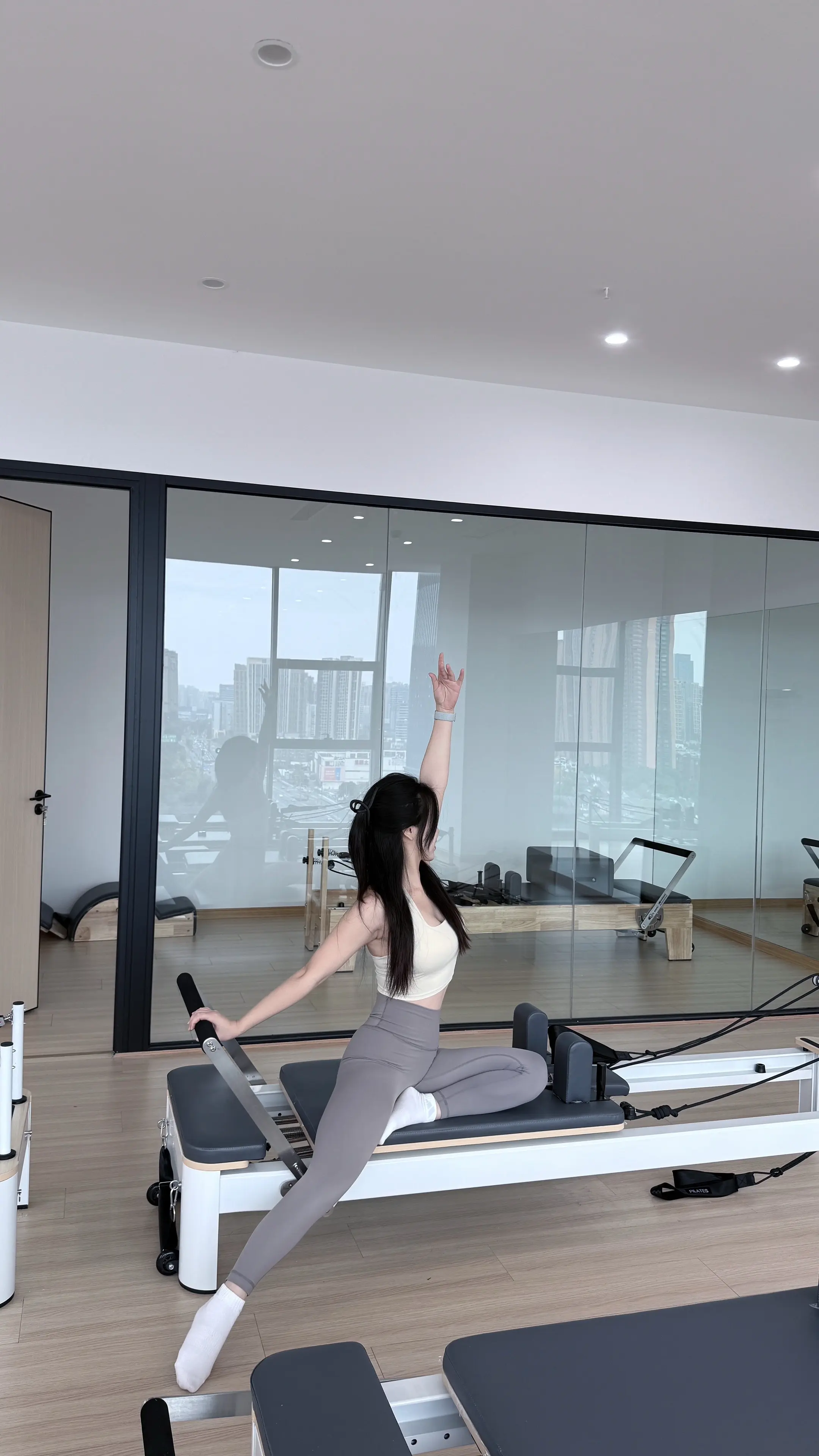 没人疼就去普拉提，练完浑身疼