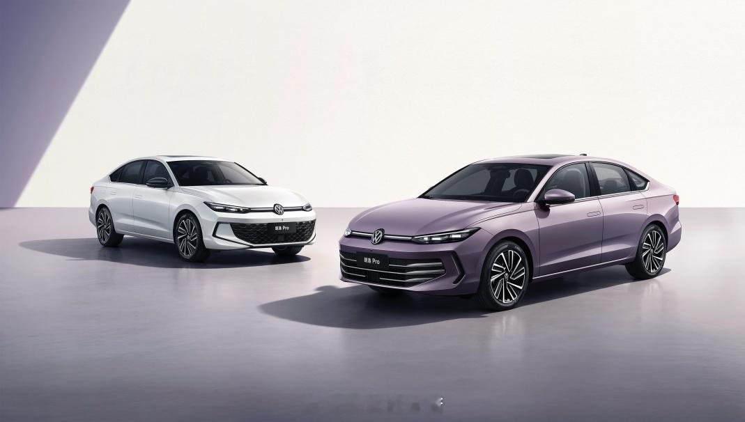 大众朗逸Pro今晚正式上市了。这款销量榜上名列前茅的家轿，从第一代一直到现在，斩