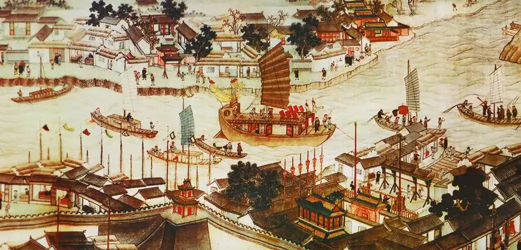 明朝造船业依用途定制船型，漕船与宝船分属内河与远洋两大体系，从船体结构、尺寸用料