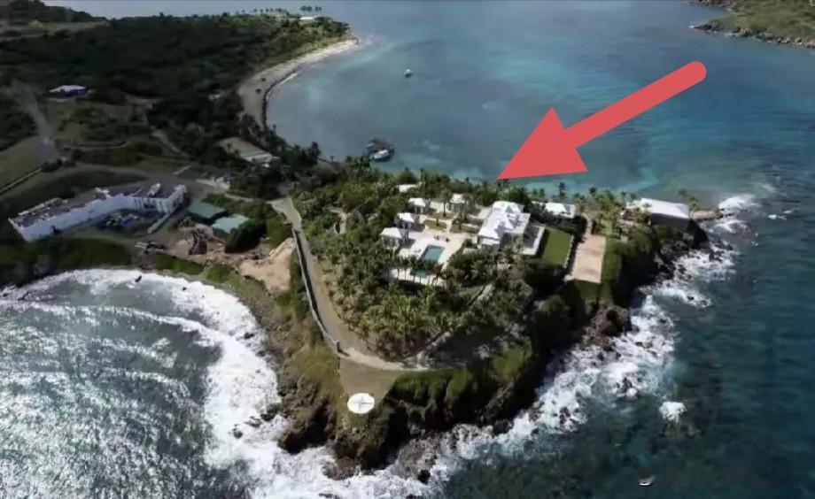 这个“闻名世界”的岛屿，
彻底撕下了达官显贵们的遮羞布，
证明这个世界真的就是个