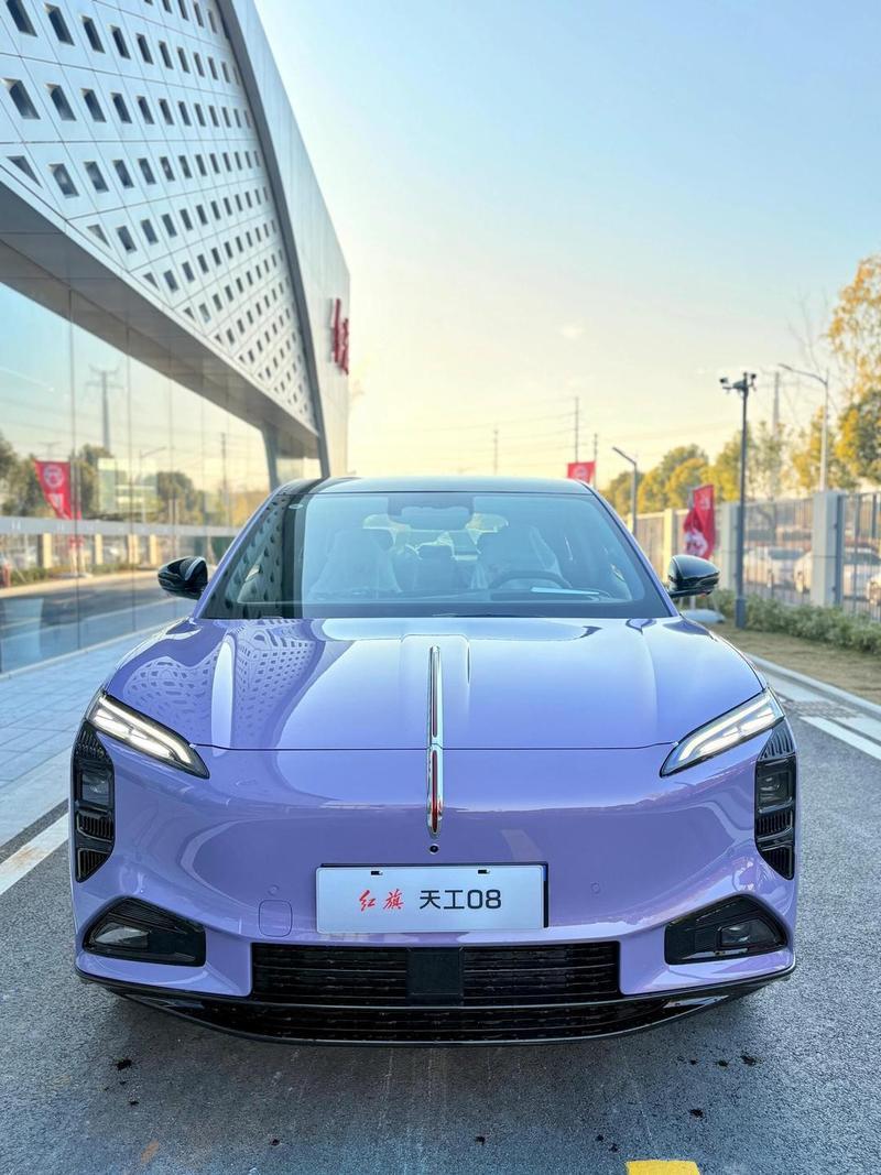 2026款红旗天工08是红旗主动下探家用市场的关键车型，定价落到20万以内，彻底