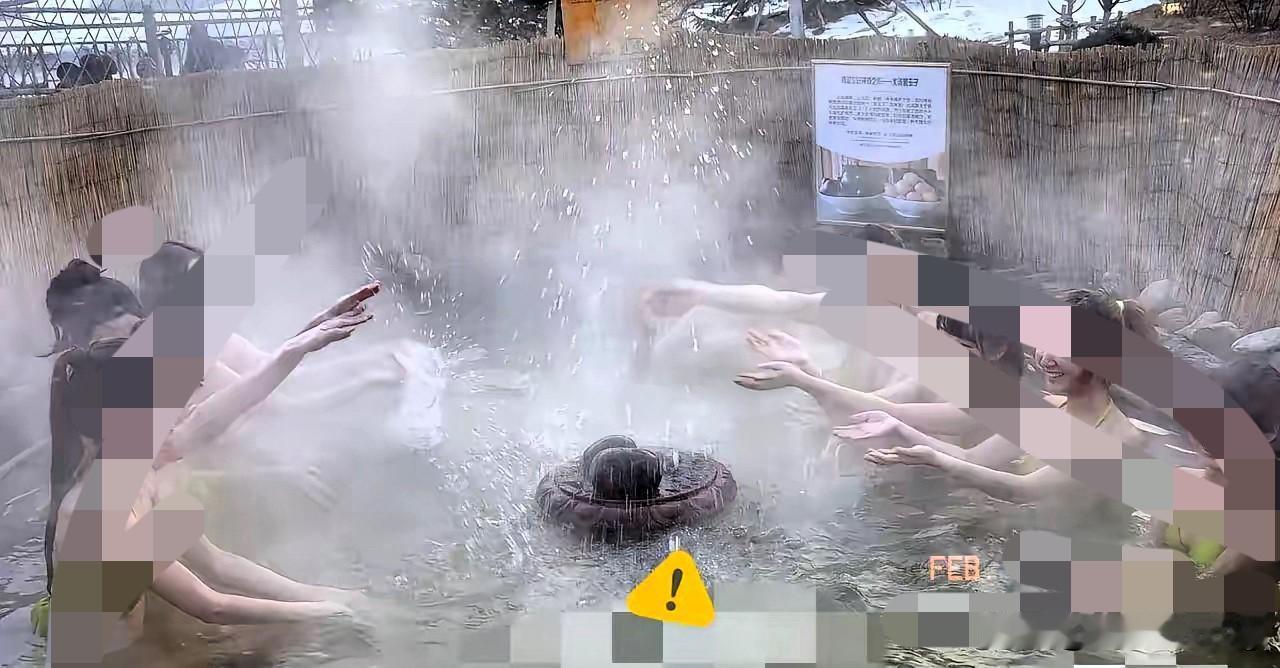 真没必要！山西4名女子澡堂洗澡，被17岁近视男孩误闯，索赔这事真的过了。

男孩