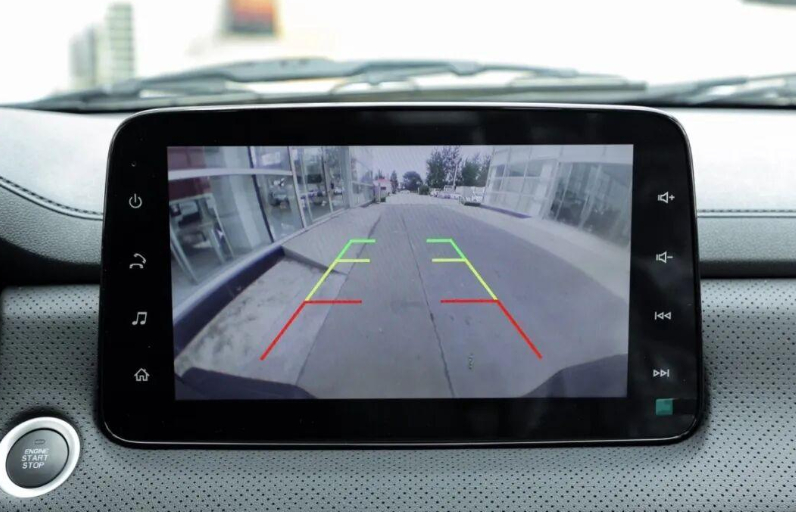 【问驾百科】倒车影像和360度全景影像有啥区别？大v聊车买车之前先问驾 随着汽车