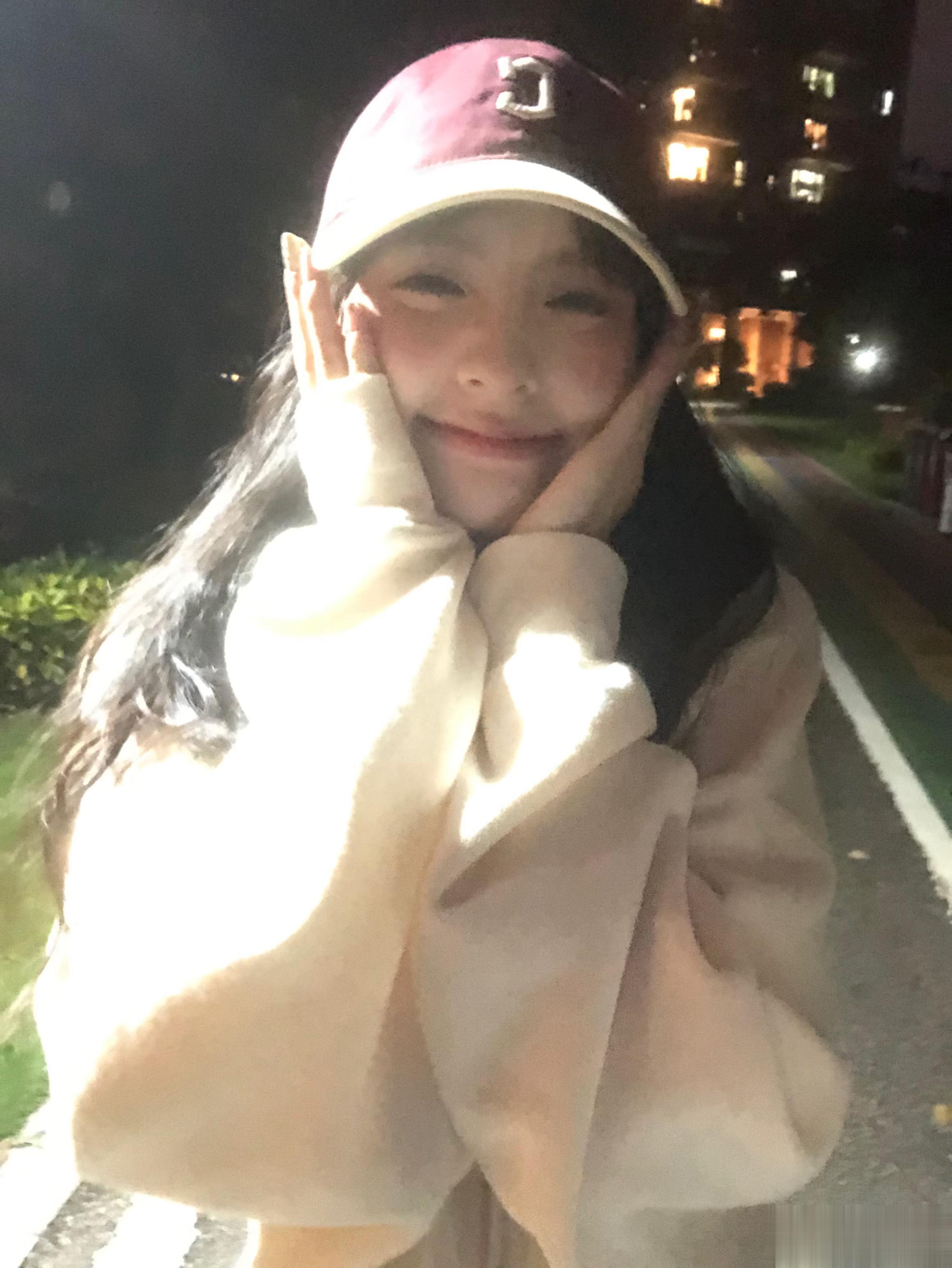 翻出了18岁的qq空间 ​​​