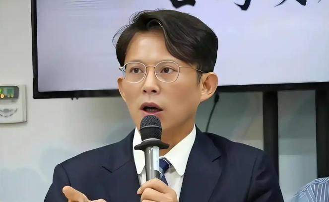 3月30日，针对国民党主席郑丽文即将于4月7日率团访陆消息官宣，台湾省民众党发言