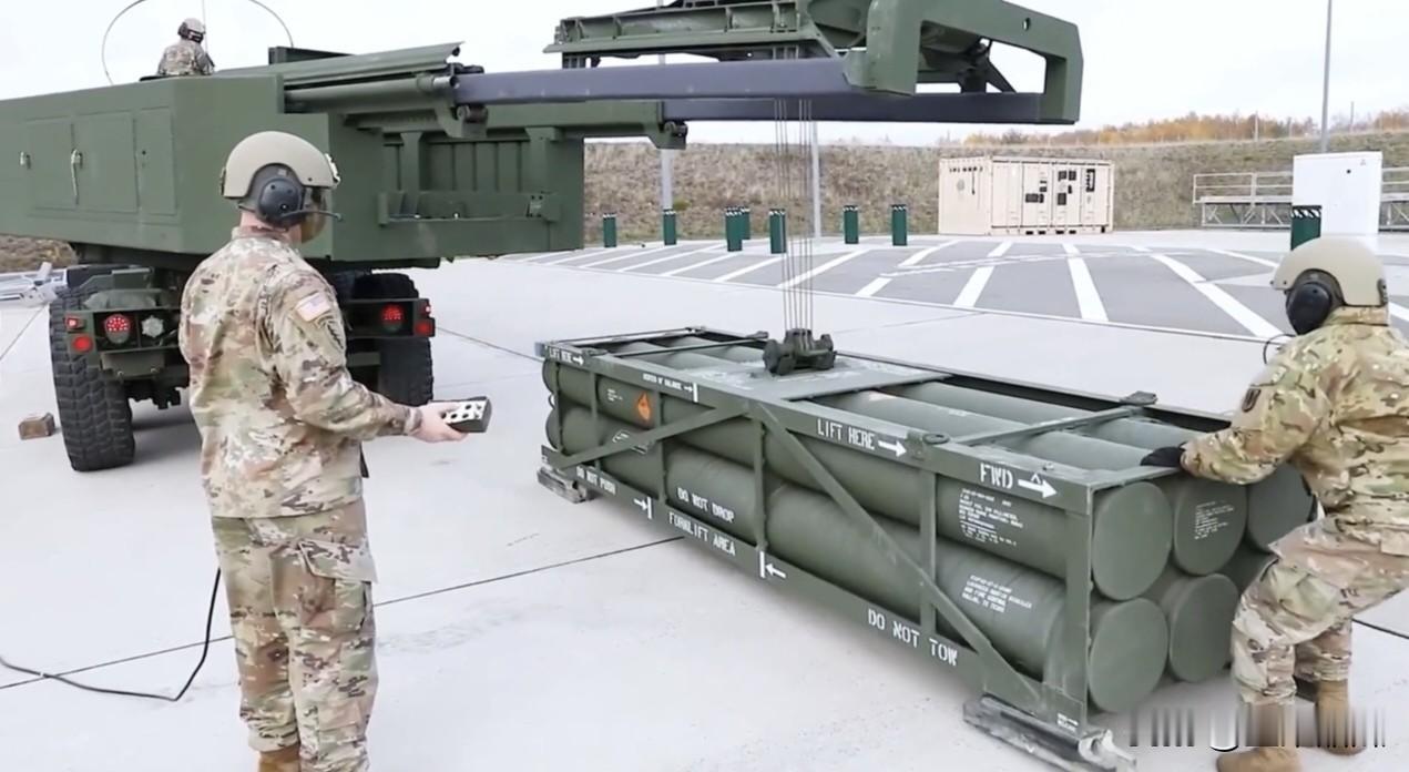 海马斯啊海马斯，你到底在哪里啊，红军村不敢去增援，库皮扬斯克不敢去增援，现在都打