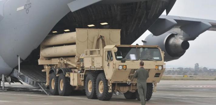 据悉，美国已将本国境内所有可用的“萨德”反导系统全部调离本土。除目前各有一套萨德