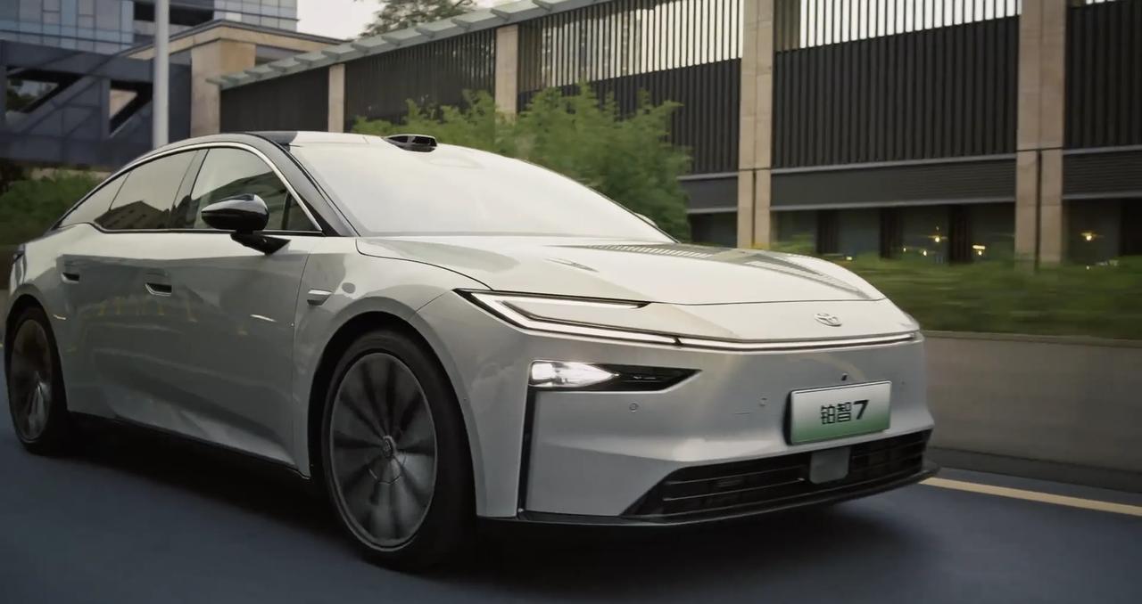 重磅！丰田铂智7光电测试成绩公布，满电行驶601公里达成率86%

据了解，这一