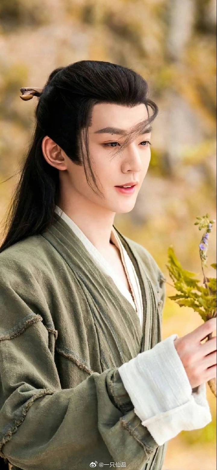 邓为涂山璟/叶十七是不可复制的白月光，更是观众心中永远的神邓为用细腻精湛的演技赋