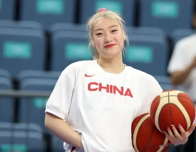 亚运会女篮，中国女篮104-60中国台北女篮，不得不承认的2大事实

1.女篮不