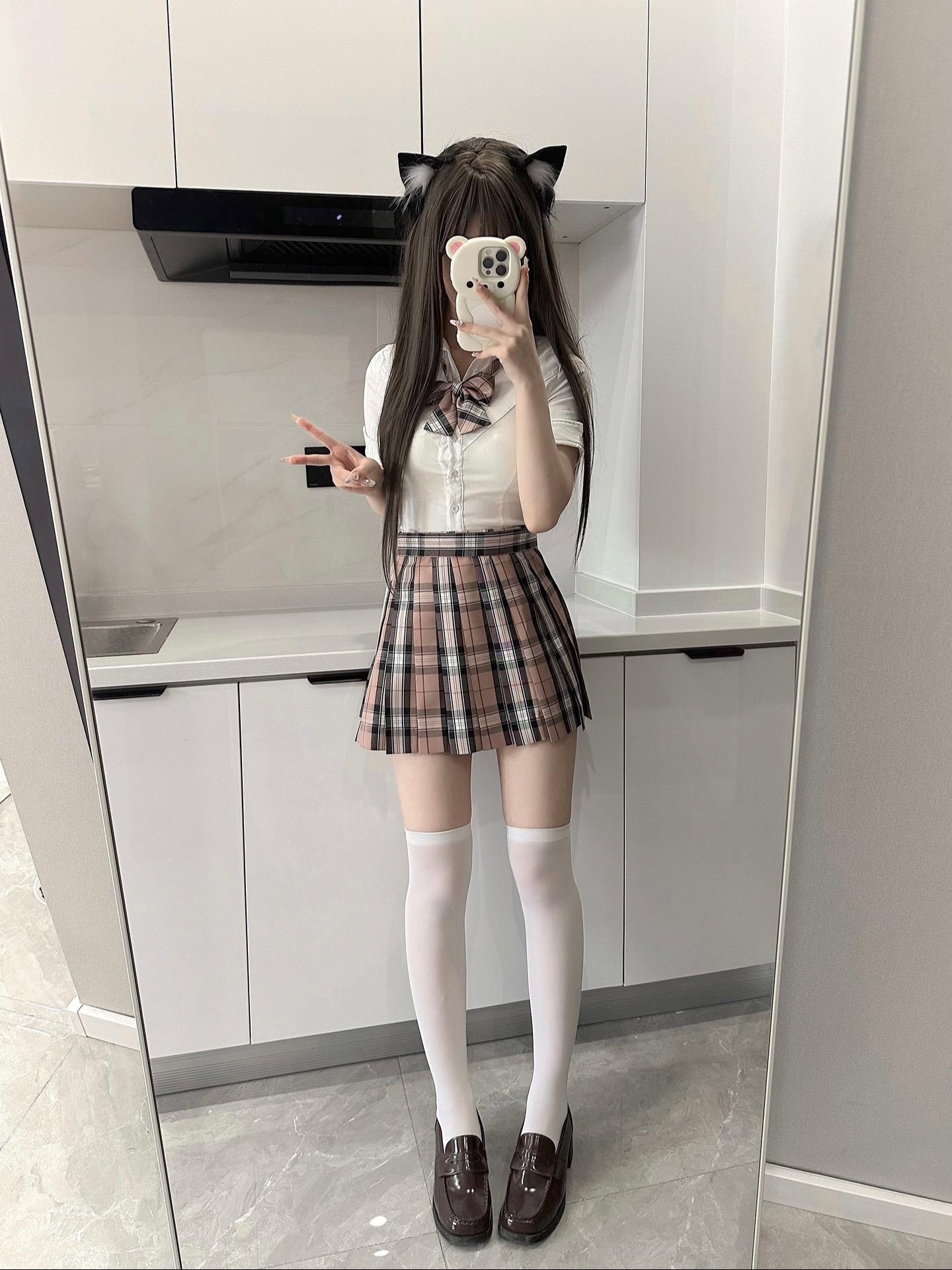 宝宝 当你感觉幸福的时候一定是忘查手机了