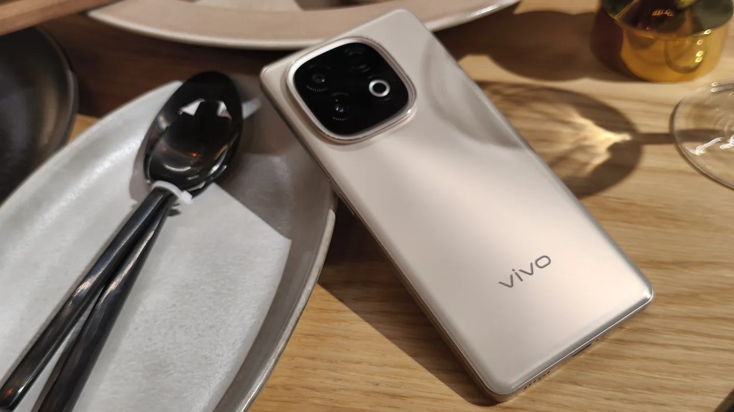 国补买手机，vivo和红米极限选择