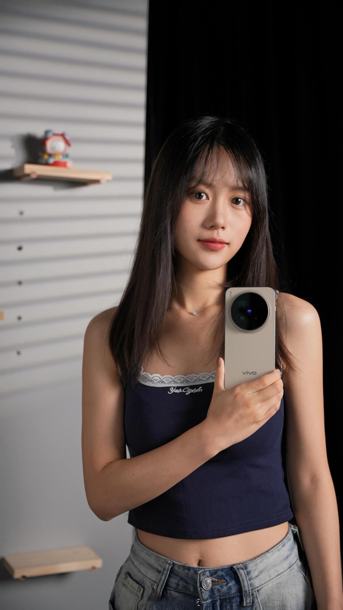 [求关注]vivo X300系列真机上手～这波外观满分五分 大家给几分？新机来了