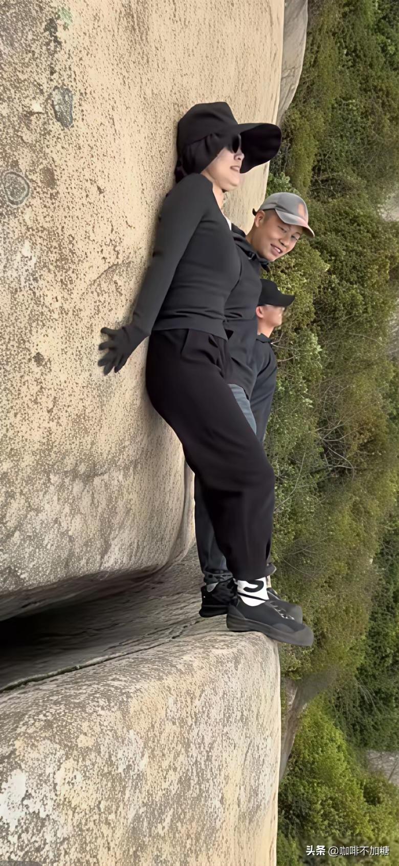 明知山前有风险，越是艰险越向前。